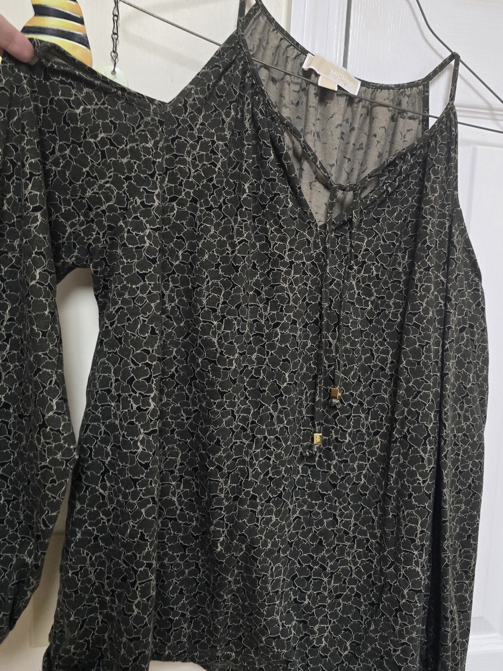 MICHAEL Michael Kors Black and Cream Cold-Shoulder Floral Blouse